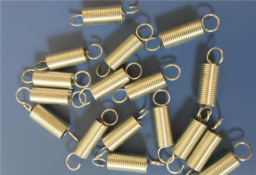 提(ti)高薄壁(bi)注塑加(jia)工精度(du)的四個(ge)技巧